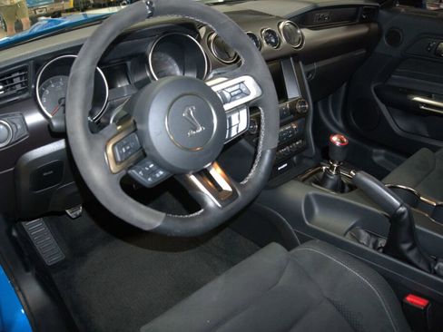 Used 2017 Ford Mustang Shelby GT350 w/ Electronics Package image 35