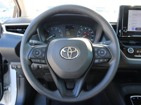 Used 2025 Toyota Corolla Hybrid Sedan image 13