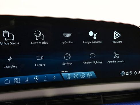 New 2026 Cadillac Optiq Sport 1 image 24