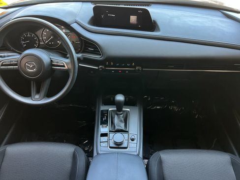 Used 2023 MAZDA CX-30 AWD 2.5 S image 4
