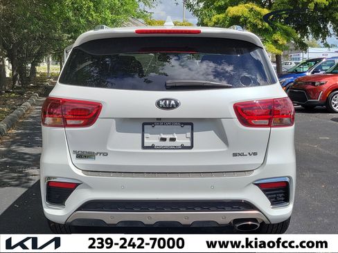 Used 2019 Kia Sorento SX image 5