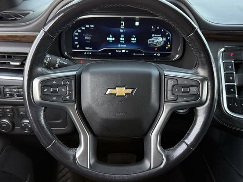 Certified 2023 Chevrolet Suburban Premier image 13