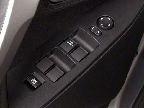 Used 2012 MAZDA MAZDA3 i Touring image 25