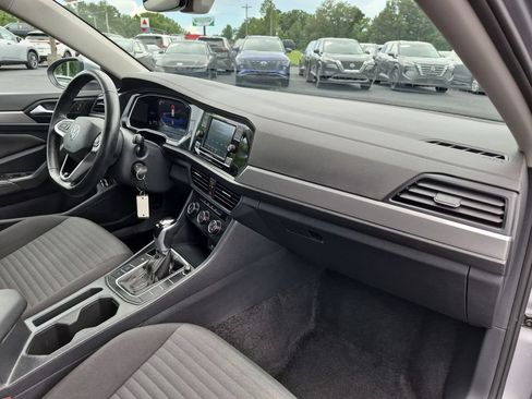 Used 2024 Volkswagen Jetta S FWD image 33