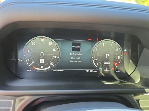 New 2026 Land Rover Defender 110 S image 18