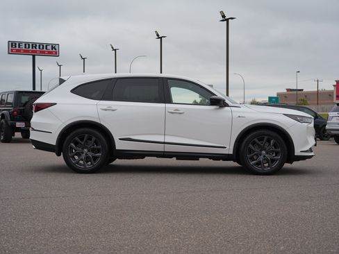 Used 2023 Acura MDX A-Spec AWD/4WD image 2