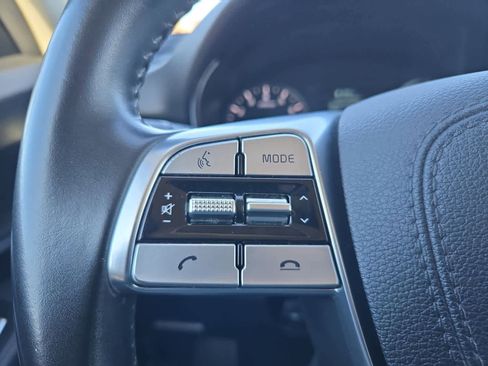 Certified 2022 Kia Telluride LX image 22