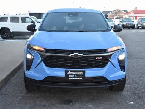 Used 2024 Chevrolet Trax RS w/ Driver Confidence Package image 8
