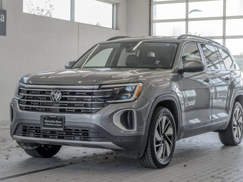 Used 2024 Volkswagen Atlas SE AWD/4WD image 25