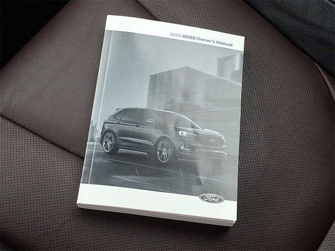 Used 2020 Ford Edge Titanium w/ Equipment Group 301A image 26