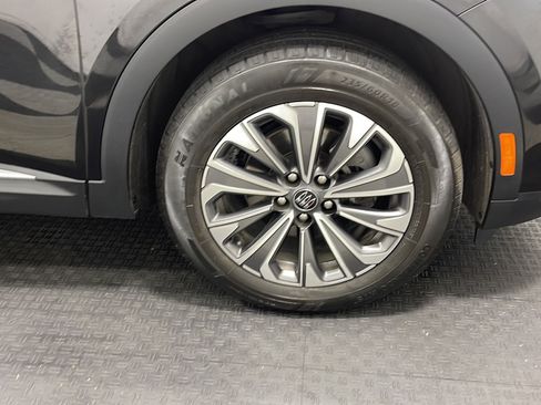 Used 2024 Buick Envision Preferred AWD/4WD image 22