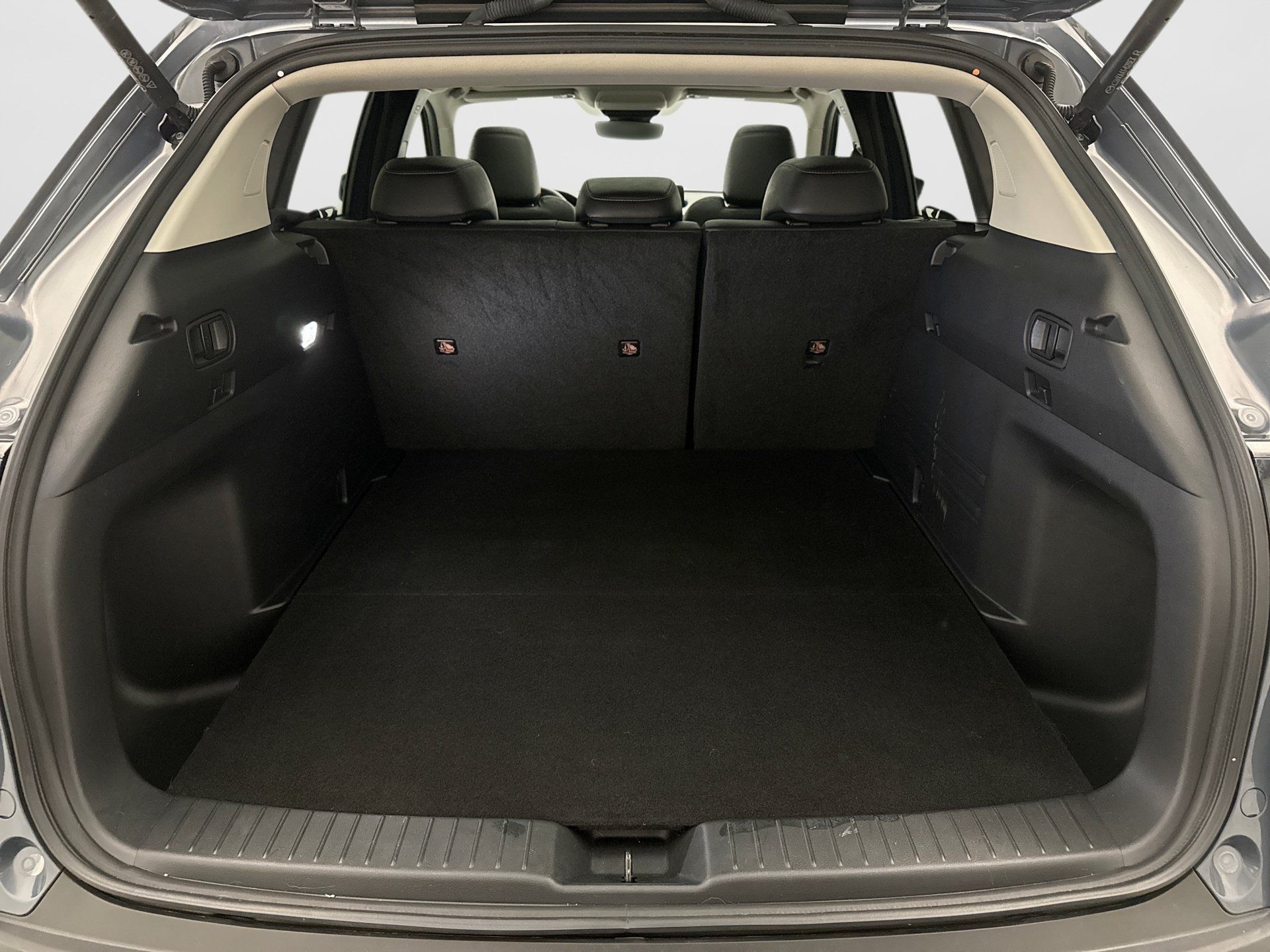 Used 2024 MAZDA CX-50 AWD 2.5 S w/ Cargo Package image 22