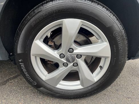 Used 2020 Audi Q3 2.0T Premium w/ Convenience Package image 15