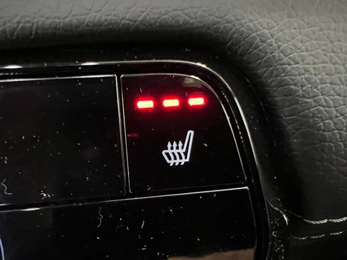 New 2025 Honda Pilot Touring image 28