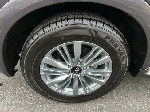 Used 2024 INFINITI QX80 Luxe image 42