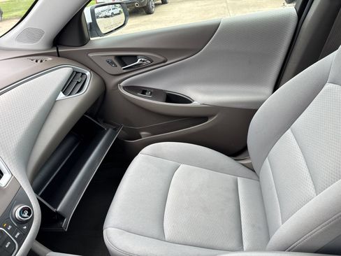 Used 2024 Chevrolet Malibu LT FWD image 22