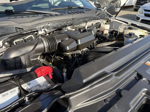 Used 2019 Ford F250 XL w/ XL Value Package AWD/4WD image 32