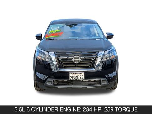 Certified 2024 Nissan Pathfinder S FWD image 4