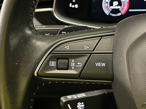 Used 2019 Audi Q8 Premium w/ Convenience Package image 23