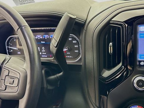 Used 2020 GMC Sierra 2500 AT4 w/ AT4 Premium Package AWD/4WD image 18