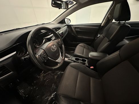 Used 2014 Toyota Corolla S image 47