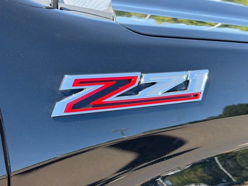 Used 2020 Chevrolet Silverado 1500 LTZ AWD/4WD image 38