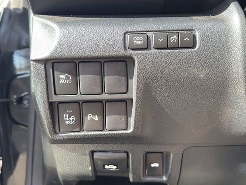 Used 2021 Lexus RC 350 Premium w/ Premium Package image 23