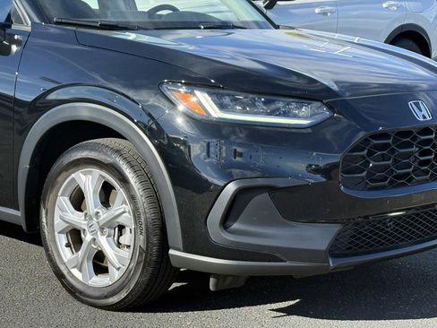 Used 2025 Honda HR-V LX image 2