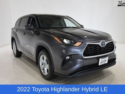 Used 2022 Toyota Highlander LE