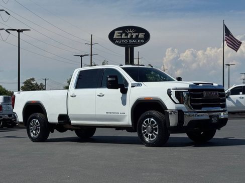 Used 2024 GMC Sierra 3500 SLE w/ SLE Convenience Package AWD/4WD image 1
