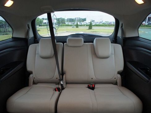 Used 2025 Honda Odyssey EX-L image 16