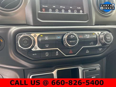 Used 2023 Jeep Wrangler Sport image 19