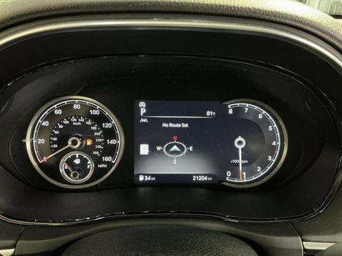 Used 2023 Genesis GV70 2.5T w/ Select Package AWD/4WD image 18