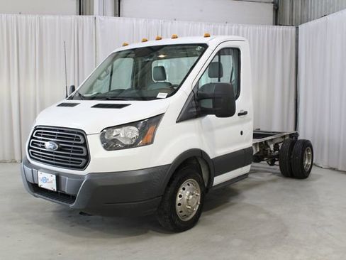 Used 2018 Ford Transit 350 138 DRW RWD image 32