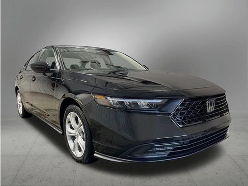 New 2026 Honda Accord LX image 8