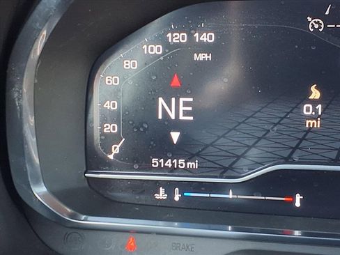 Used 2024 GMC Yukon SLE image 37