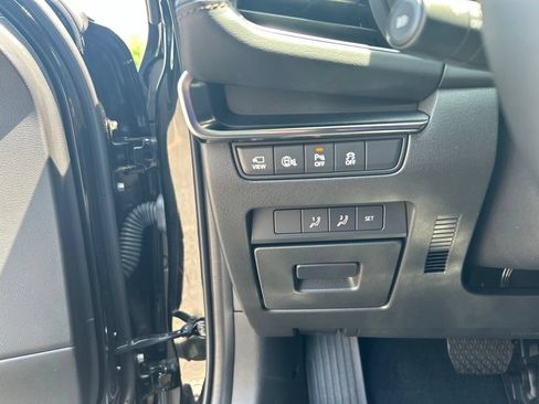New 2026 MAZDA MAZDA3 Hatchback w/Premium Plus Pkg AWD/4WD image 24