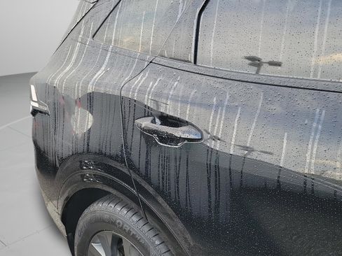Used 2023 Kia Sportage SX image 20