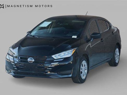 Used 2025 Nissan Versa S w/ Trunk Package FWD image 7