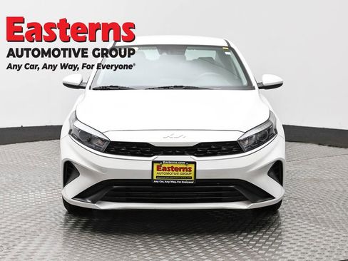 Used 2024 Kia Forte LXS FWD image 2