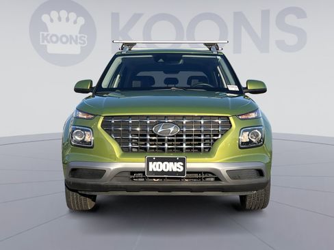 Used 2022 Hyundai Venue SEL image 11