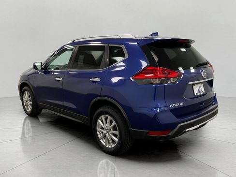 Used 2017 Nissan Rogue SV AWD/4WD image 7