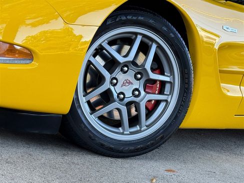 Used 2003 Chevrolet Corvette Z06 w/ Memory Package, 3 Drivers image 5