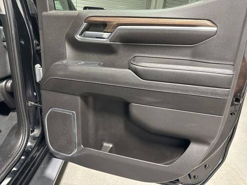 Used 2023 Chevrolet Silverado 1500 LT w/ Z71 Off-Road Package image 15