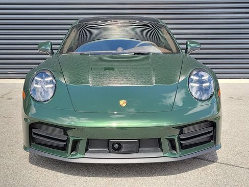 Certified 2026 Porsche 911 Carrera RWD image 10