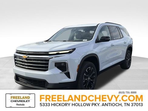 New 2026 Chevrolet Traverse LT w/ Sun and Wheel Package image 7