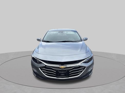 Used 2024 Chevrolet Malibu LT FWD image 3
