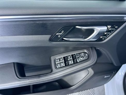 Certified 2024 Porsche Macan GTS AWD/4WD image 14