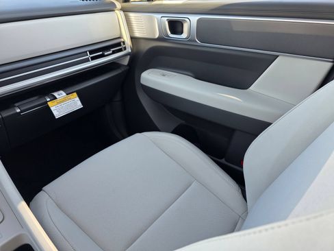 New 2026 Hyundai Santa Fe SE FWD image 15