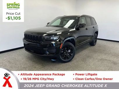 Used 2024 Jeep Grand Cherokee Altitude